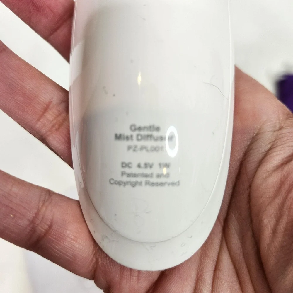Young Living Gentle Mist White Aroma Oil Diffuser Portable Travel PZ-PL001 5341